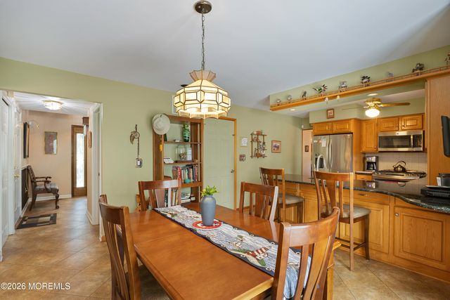 1 Hawthorn Road, Piscataway Twp, NJ 08854