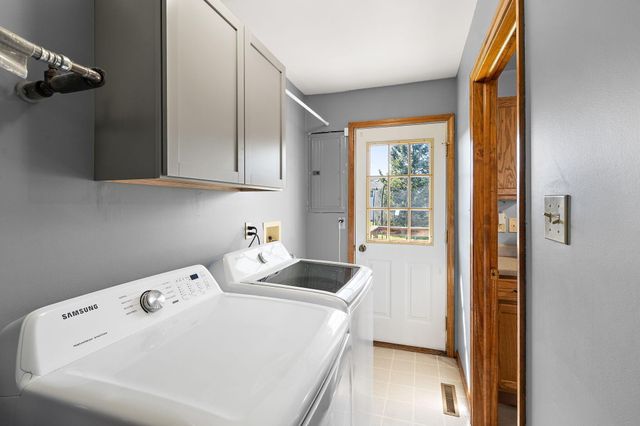 6168 Brie Avenue, Portage, IN 46368