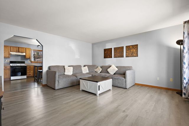 6168 Brie Avenue, Portage, IN 46368