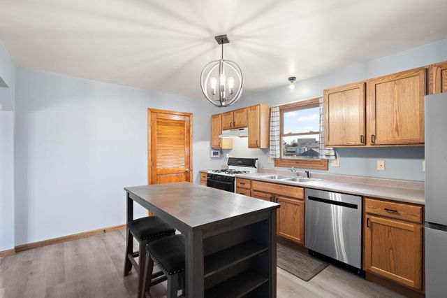 6168 Brie Avenue, Portage, IN 46368