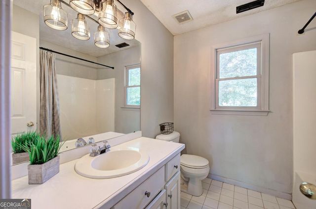 54 Bucky Street, Euharlee, GA 30145