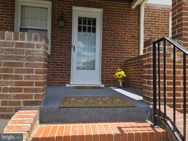 104 W ELM AVE, Baltimore, MD 21206