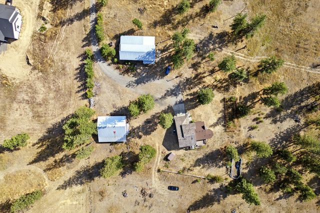 14510 W Pine Bluff Rd, Spokane, WA 99026