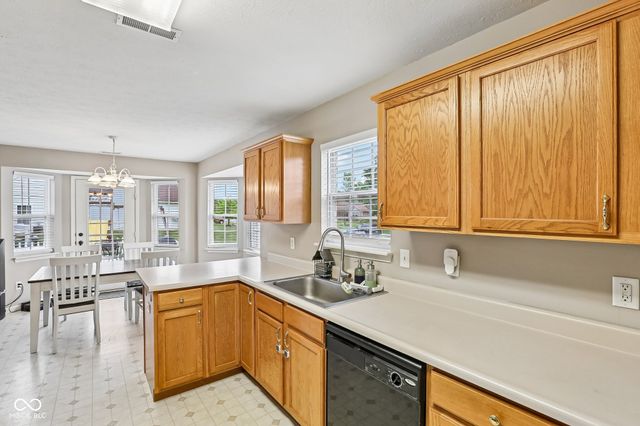 642 Crossfield Drive, Indianapolis, IN 46239