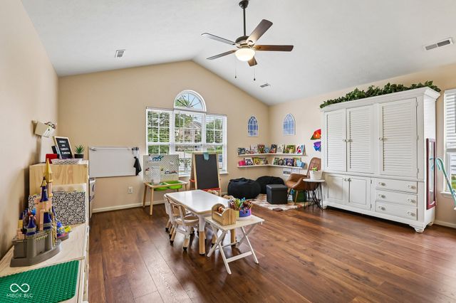 642 Crossfield Drive, Indianapolis, IN 46239