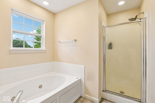 642 Crossfield Drive, Indianapolis, IN 46239