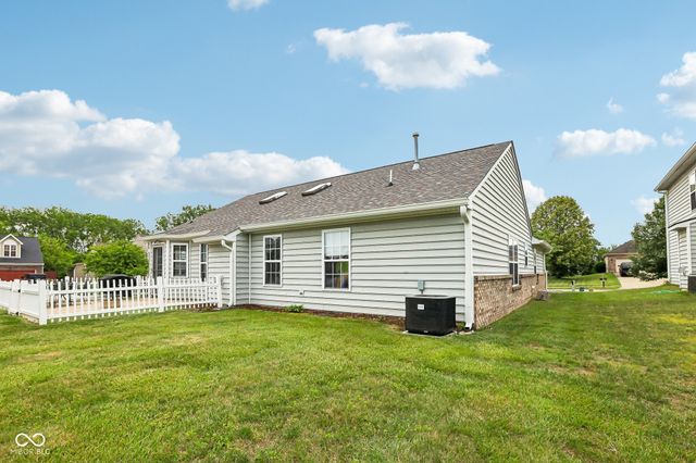 642 Crossfield Drive, Indianapolis, IN 46239