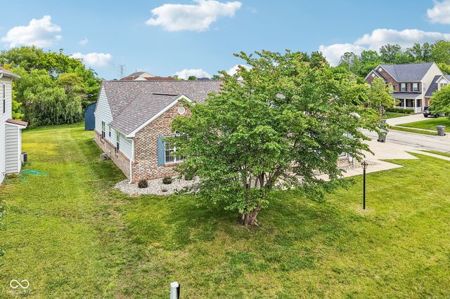 642 Crossfield Drive, Indianapolis, IN 46239