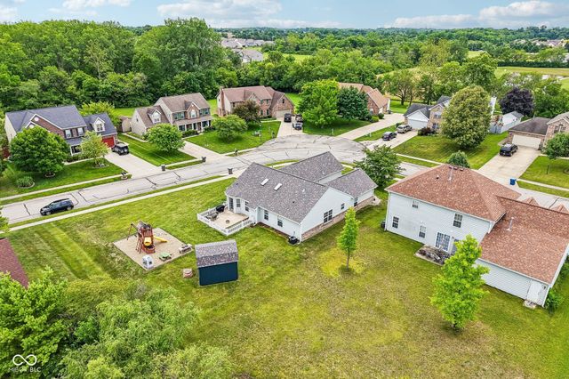 642 Crossfield Drive, Indianapolis, IN 46239