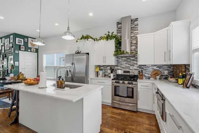 735 28th Ave, N, Nashville, TN 37208