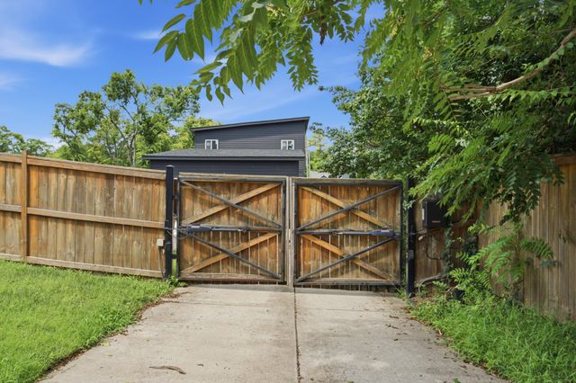 735 28th Ave, N, Nashville, TN 37208