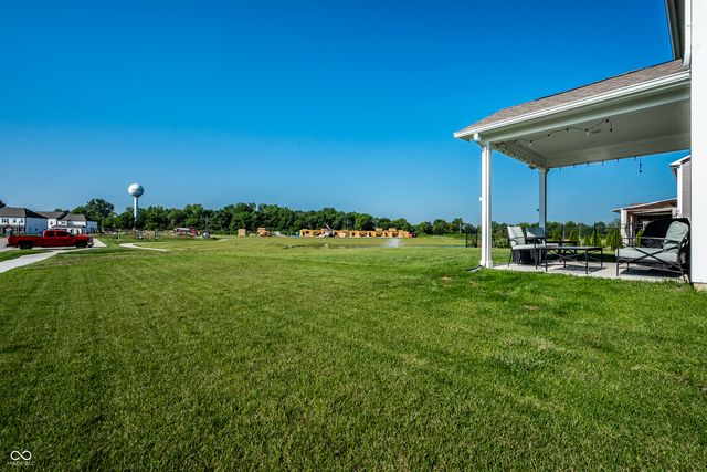 6061 Granby Drive, Whitestown, IN 46075