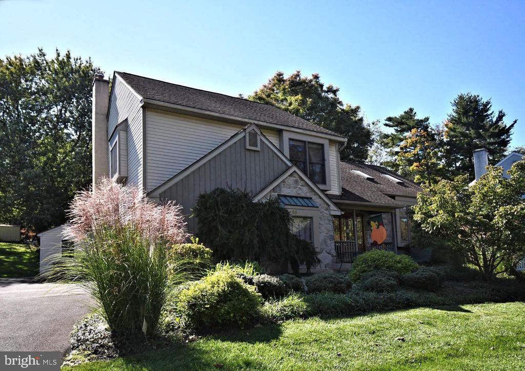 55 DOUGLASS RD, LANSDALE, PA 19446 — exterior