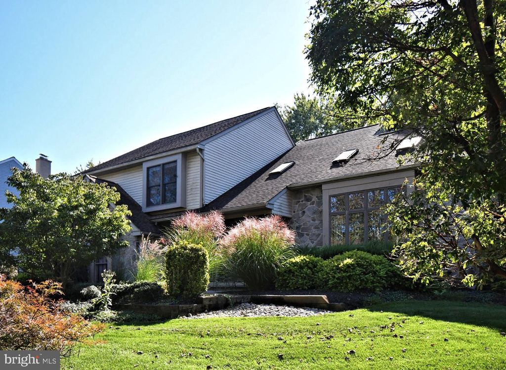 55 DOUGLASS RD, LANSDALE, PA 19446 — photo 2