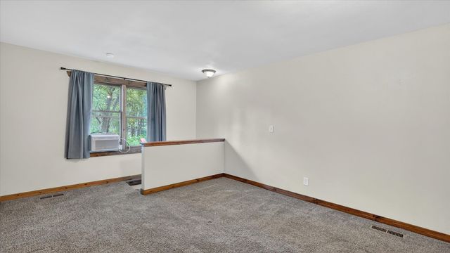 23311 N Crescent Rd, Chattaroy, WA 99003