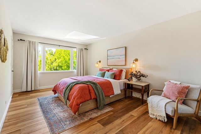 4320 Clares Street J, Capitola, CA 95010