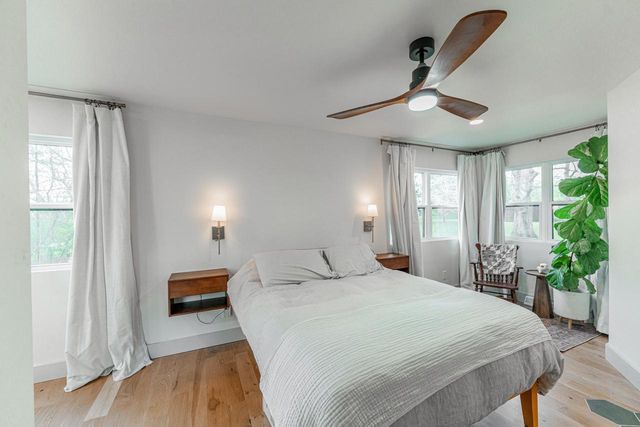 203 Prairie View DRIVE, North Prairie, WI 53153