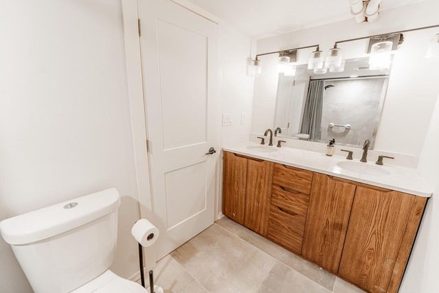 203 Prairie View DRIVE, North Prairie, WI 53153