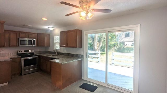 2201 NW Vesper Street, Blue Springs, MO 64015