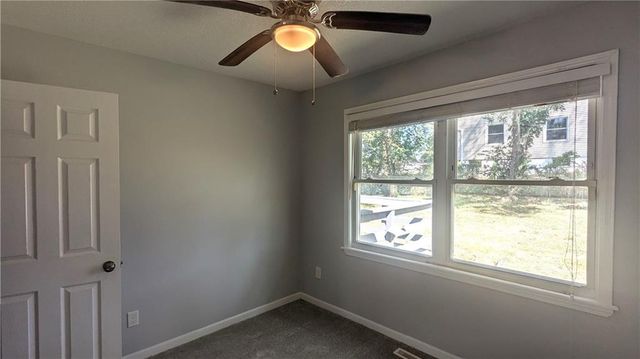 2201 NW Vesper Street, Blue Springs, MO 64015