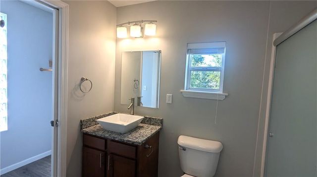 2201 NW Vesper Street, Blue Springs, MO 64015