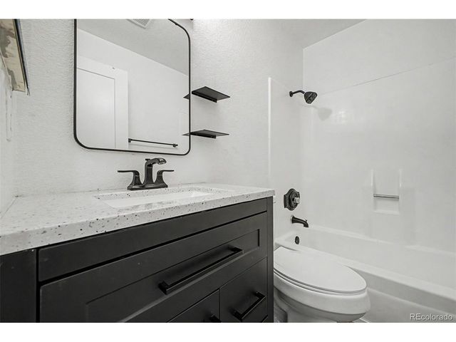 10712 E Exposition Ave 308, Aurora, CO 80012