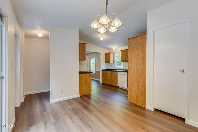 308 Chambers Drive, Elizabethton, TN 37643
