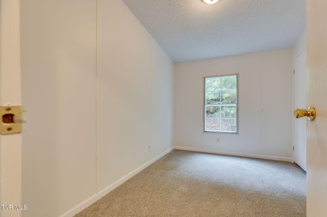 308 Chambers Drive, Elizabethton, TN 37643