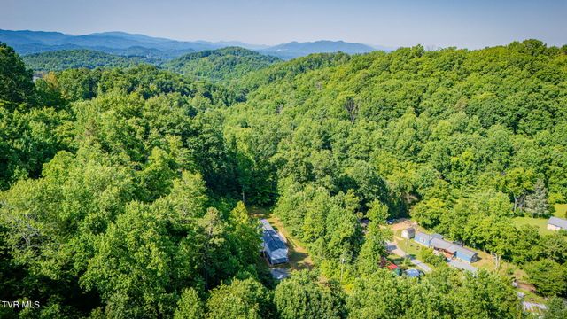 308 Chambers Drive, Elizabethton, TN 37643