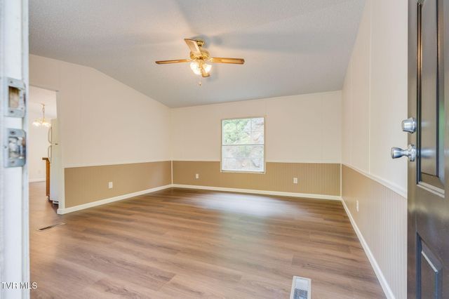 308 Chambers Drive, Elizabethton, TN 37643