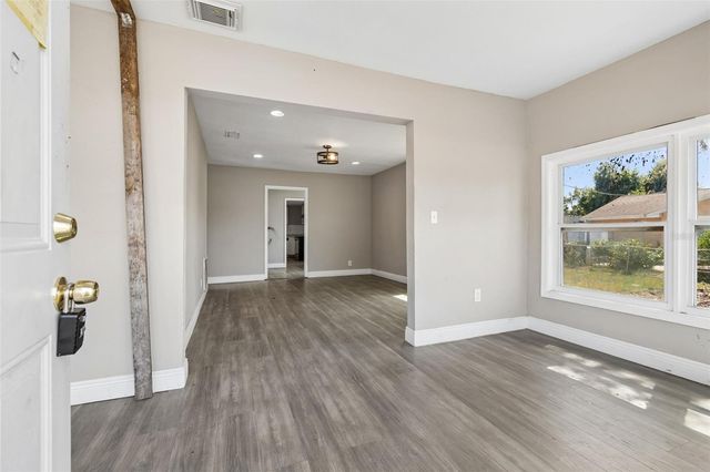 1611 E SHELL POINT ROAD, Ruskin, FL 33570