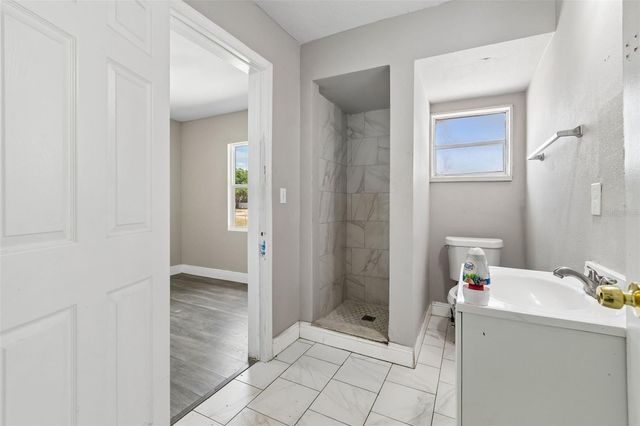 1611 E SHELL POINT ROAD, Ruskin, FL 33570