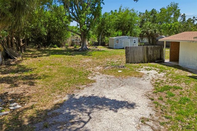 1611 E SHELL POINT ROAD, Ruskin, FL 33570