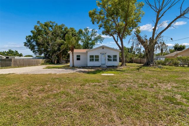 1611 E SHELL POINT ROAD, Ruskin, FL 33570