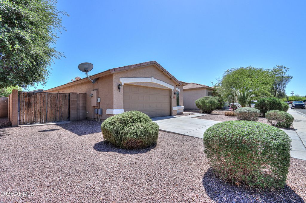 1983 W Allens Peak Road, San Tan Valley, AZ 85144
