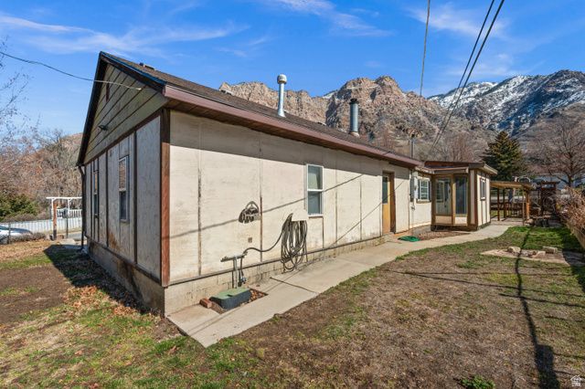 1385 HILAND RD, Ogden, UT 84404