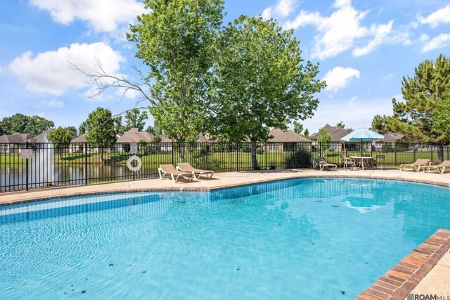 9797 Market West Dr, Baton Rouge, LA 70810