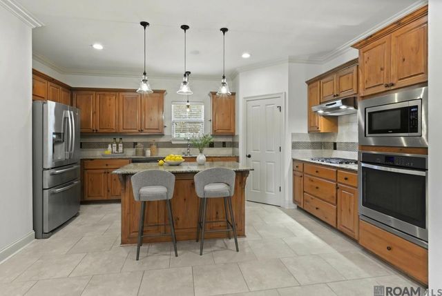 9797 Market West Dr, Baton Rouge, LA 70810