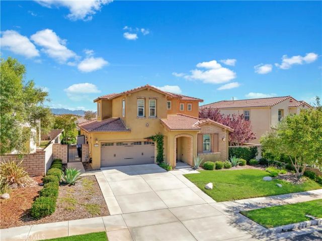 28658 Farrier Drive, Valencia, CA 91354