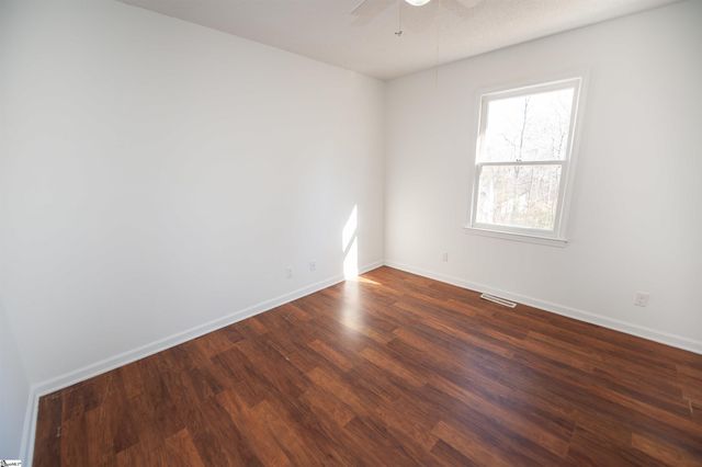 1514 Winding Way, Taylors, SC 29687