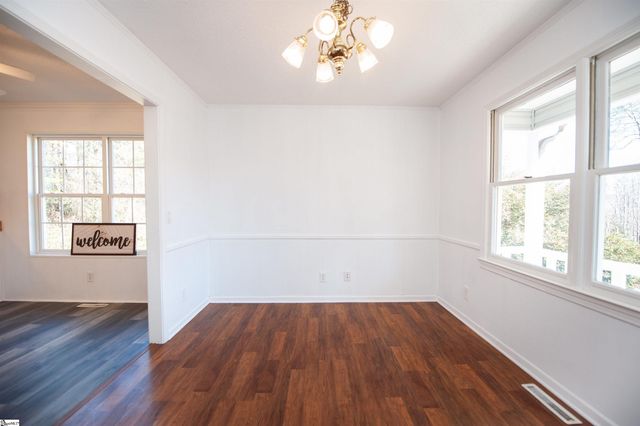 1514 Winding Way, Taylors, SC 29687