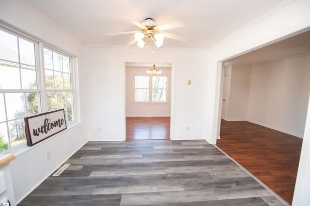 1514 Winding Way, Taylors, SC 29687