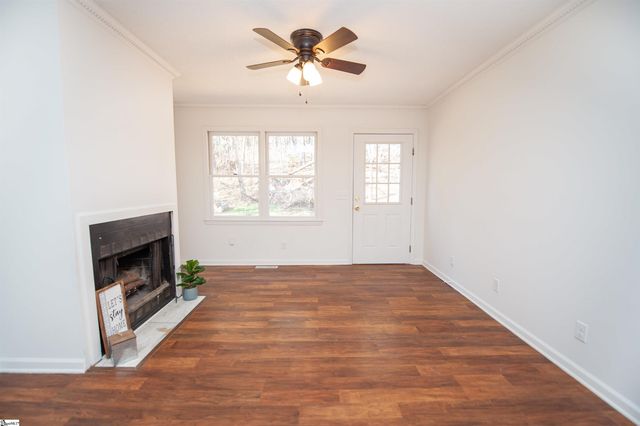 1514 Winding Way, Taylors, SC 29687