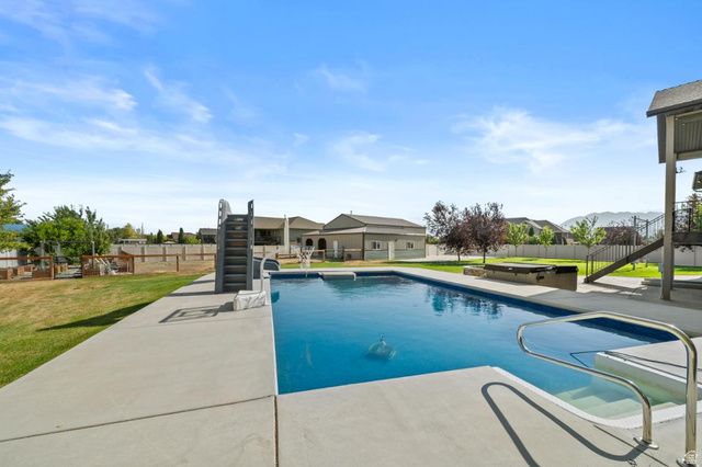 4894 W 4750 S, West Haven, UT 84401