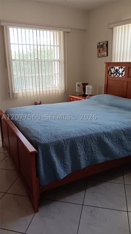 100 SW 132nd Way 310K, Pembroke Pines, FL 33027