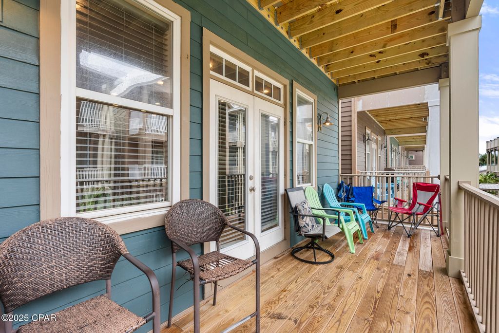 6238 Thomas Drive, Panama City, FL 32408