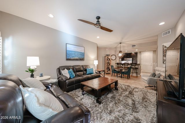 5350 E DEER VALLEY Drive 1272, Phoenix, AZ 85054