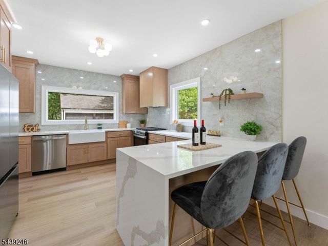 807 Mountain Ave, Bound Brook Boro, NJ 08805