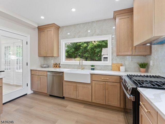807 Mountain Ave, Bound Brook Boro, NJ 08805