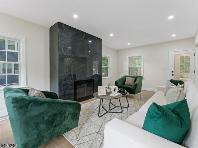 807 Mountain Ave, Bound Brook Boro, NJ 08805
